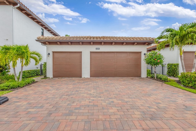 13291 Machiavelli Way, Palm Beach Gardens, FL 33418 - garage featuring decorative driveway