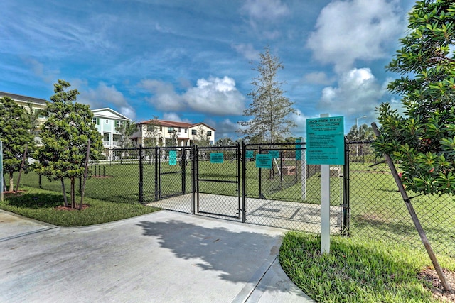 13291 Machiavelli Way, Palm Beach Gardens, FL 33418 - view of gate