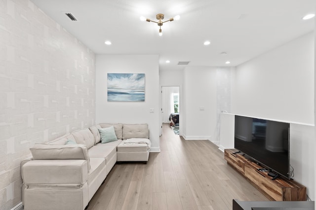 587 Sanderling Cir, Deerfield Beach, FL 33442 - living room featuring light wood-style floors, recessed lighting, and baseboards