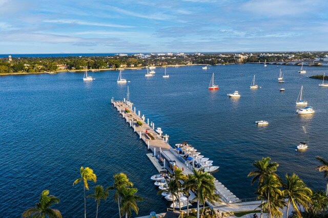 651 Okeechobee Blvd Unit 408, West Palm Beach, FL 33401 - drone / aerial view of a large body of water