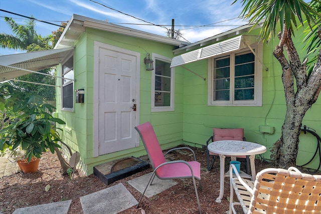 713 10th Ave N, Lake Worth Beach, FL 33460 - view of back of property