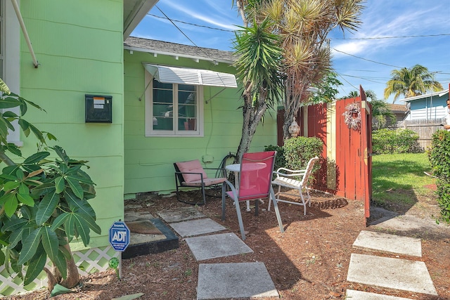 713 10th Ave N, Lake Worth Beach, FL 33460 - view of patio / terrace