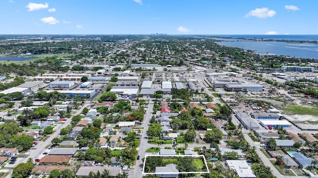 614 N 5th St, Lantana, FL 33462