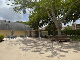 251 NW 76th Ave Unit 105, Margate, FL 33063 - view of property's community