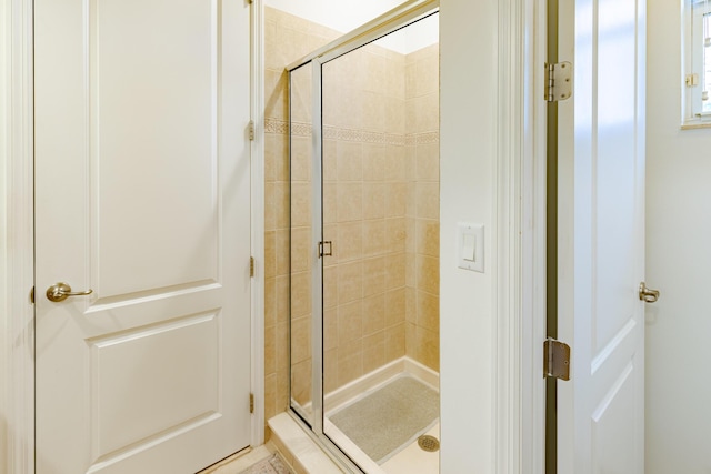 2812 Eagle Rock Cir Unit 902, West Palm Beach, FL 33411 - bathroom with a stall shower