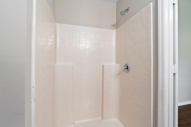 1552 SW Neponset Rd, Port Saint Lucie, FL 34953 - full bath with a tile shower