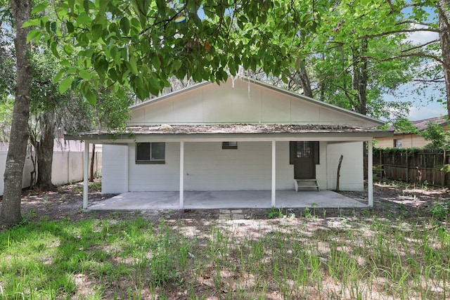 1803 NE 29th Pl, Ocala, FL 34479 - rear view of property with a patio