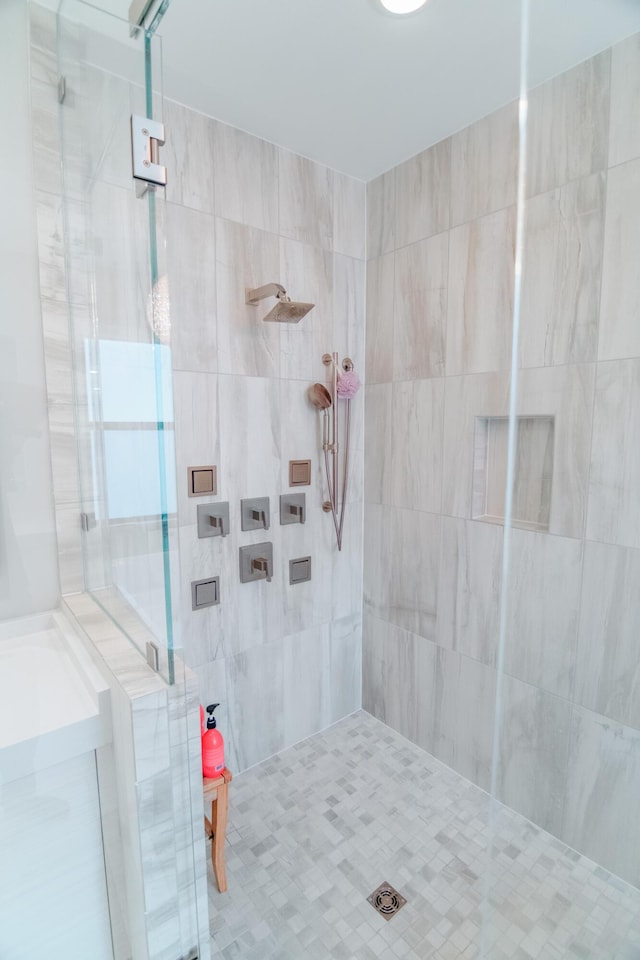 8305 Fishhawk Falls Ct, Boca Raton, FL 33496 - full bath featuring a shower stall