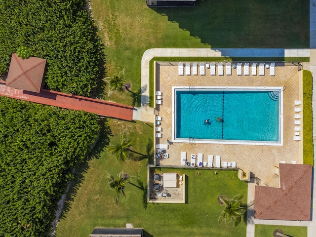 7430 S Ocean Dr Unit 518, Jensen Beach, FL 34957 - bird's eye view of a pool area