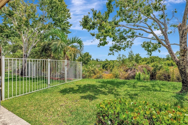 5285 SE Jennings Ln, Stuart, FL 34997 - view of yard
