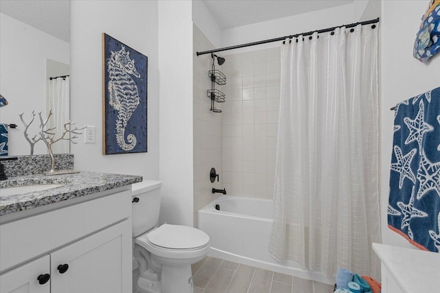 821 NE Trailside Run, Port Saint Lucie, FL 34983 - full bathroom featuring vanity, toilet, shower / tub combo, and wood finished floors