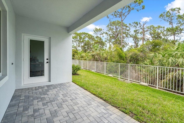 821 NE Trailside Run, Port Saint Lucie, FL 34983 - view of patio / terrace