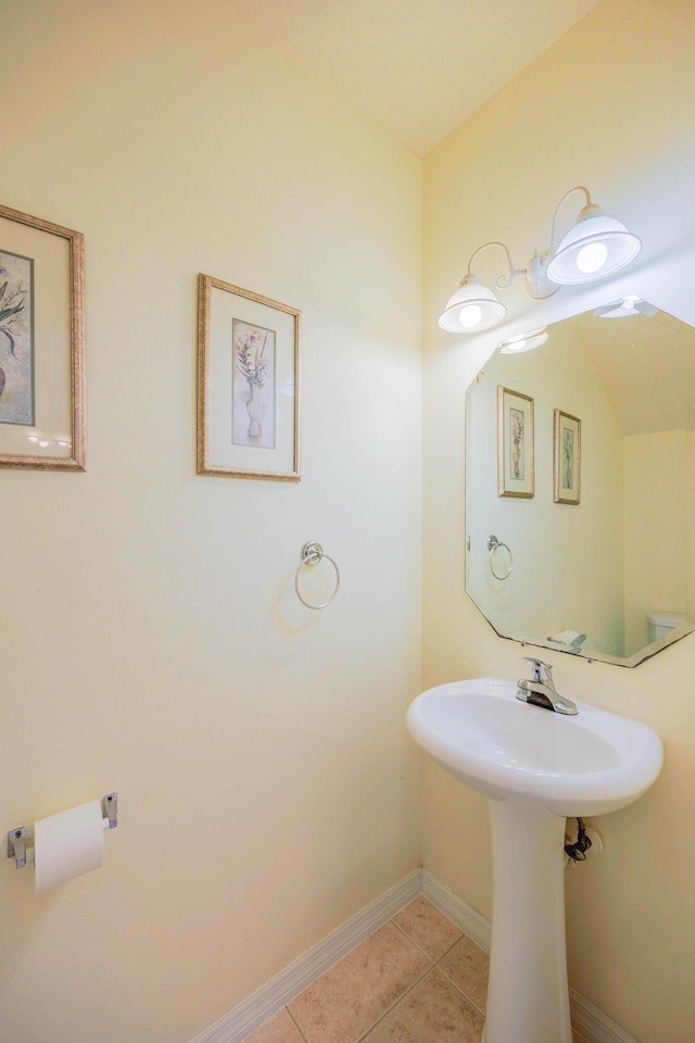 5441 Via Delray Unit 17, Delray Beach, FL 33484 - bathroom featuring tile patterned floors and baseboards