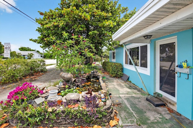 1115 S Seacrest Blvd, Boynton Beach, FL 33435 - view of yard