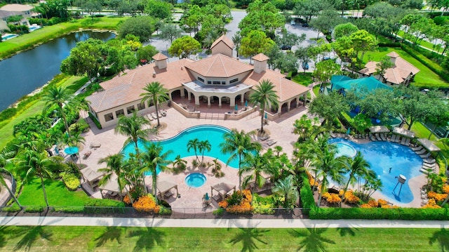 10608 Walnut Valley Dr, Boynton Beach, FL 33473 - aerial view of property and surrounding area featuring a pool and a nearby body of water