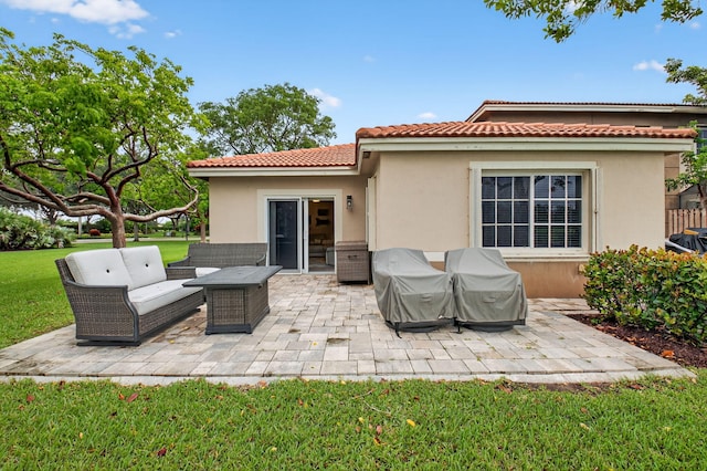 6736 Old Farm Trl, Boynton Beach, FL 33437 - view of patio / terrace featuring an outdoor hangout area