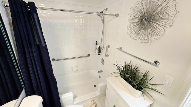 9587 Weldon Cir Unit B414, Tamarac, FL 33321 - bathroom with toilet and shower / tub combo with curtain