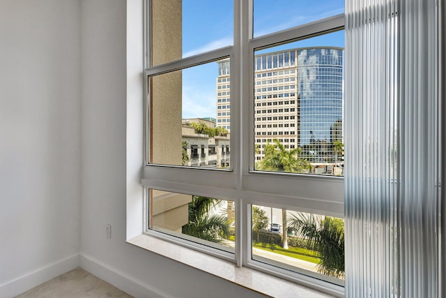 550 Okeechobee Blvd Unit 504, West Palm Beach, FL 33401 - detailed view of baseboards