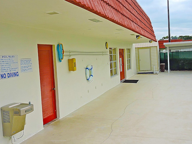5800 Fernley Dr W Unit 51, Greenacres, FL 33415 - view of patio / terrace