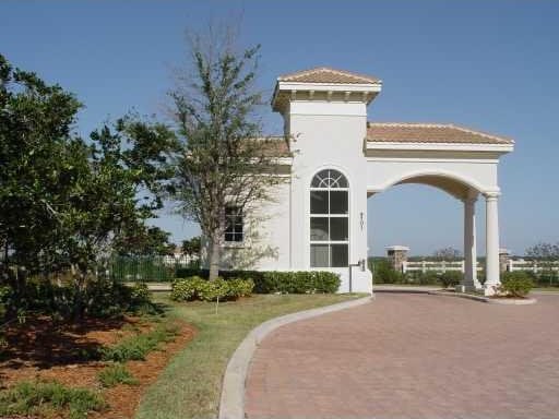 3280 SW Briarbrook Way, Palm City, FL 34990