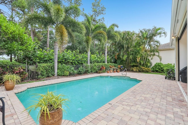 139 Sedona Way, Palm Beach Gardens, FL 33418 - view of pool featuring a patio area