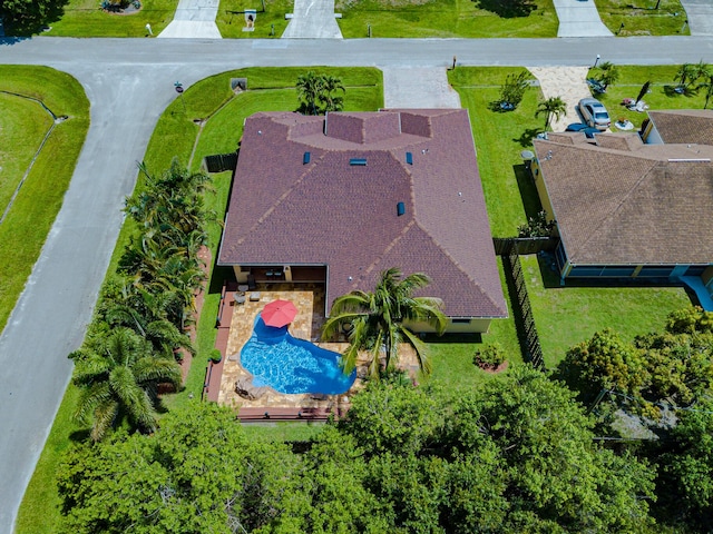473 SW Dagget Ave, Port Saint Lucie, FL 34953 - view of subject property featuring a pool area