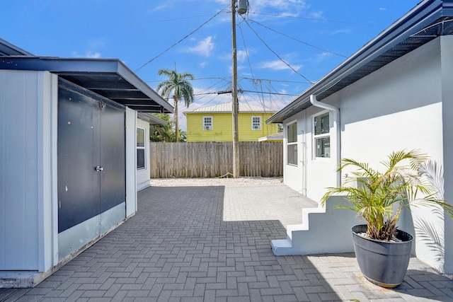 220 Walton Blvd, West Palm Beach, FL 33405 - view of patio / terrace