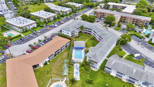 600 Pine Dr Unit 104, Pompano Beach, FL 33060 - bird's eye view of a pool