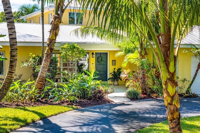 310 NW 18th St, Delray Beach, FL 33444 - view of front of property featuring stucco siding