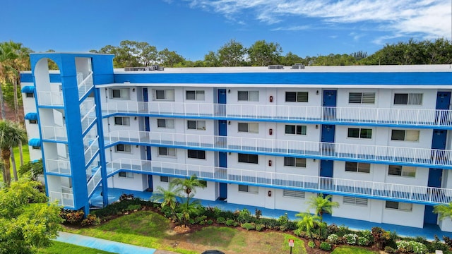 4734 Lucerne Lakes Blvd Unit 304, Lake Worth, FL 33467 - view of apartment building / complex