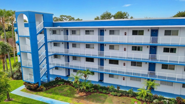 4734 Lucerne Lakes Blvd Unit 304, Lake Worth, FL 33467 - view of apartment building / complex