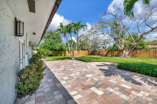 3913 Sherwood Blvd, Delray Beach, FL 33445 - view of patio / terrace