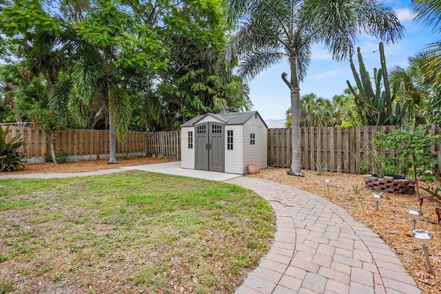 208 Olson Ave, Fort Pierce, FL 34946 - view of yard