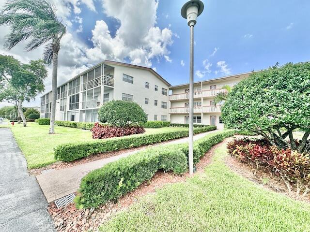 187 Preston E, Boca Raton, FL 33434 - view of building exterior