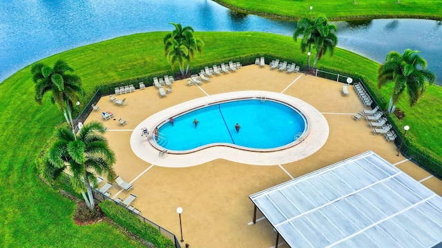 187 Preston E, Boca Raton, FL 33434 - view of swimming pool with a water view and a lawn