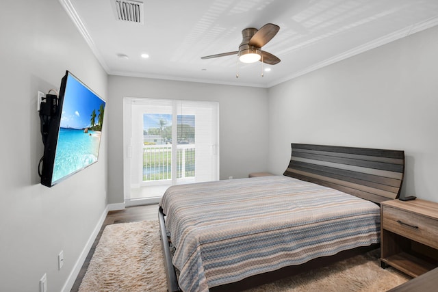 388 Tuscany G 388, Delray Beach, FL 33446 - bedroom with baseboards, ornamental molding, ceiling fan, recessed lighting, and wood finished floors