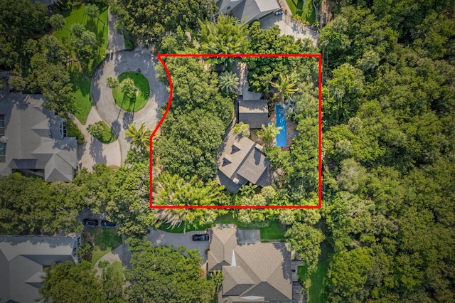 2070 Spring Pl, Vero Beach, FL 32963 - aerial view of property and surrounding area featuring property boundaries highlighted