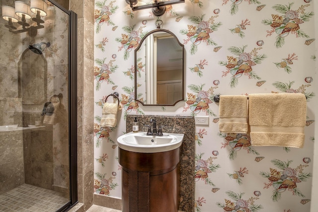 7656 Steeplechase Dr, Palm Beach Gardens, FL 33418 - bathroom featuring a shower stall and wallpapered walls