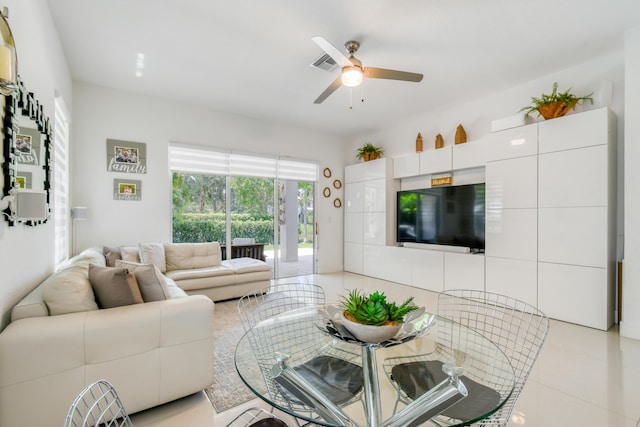 1522 Carafe Ct, Palm Beach Gardens, FL 33410 - tiled living room with a ceiling fan