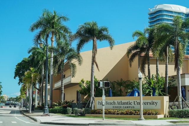 716 21st St, West Palm Beach, FL 33407 - view of building exterior