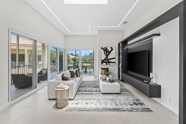 6357 Graycliff Dr Unit C, Boca Raton, FL 33496 - living area with a high ceiling