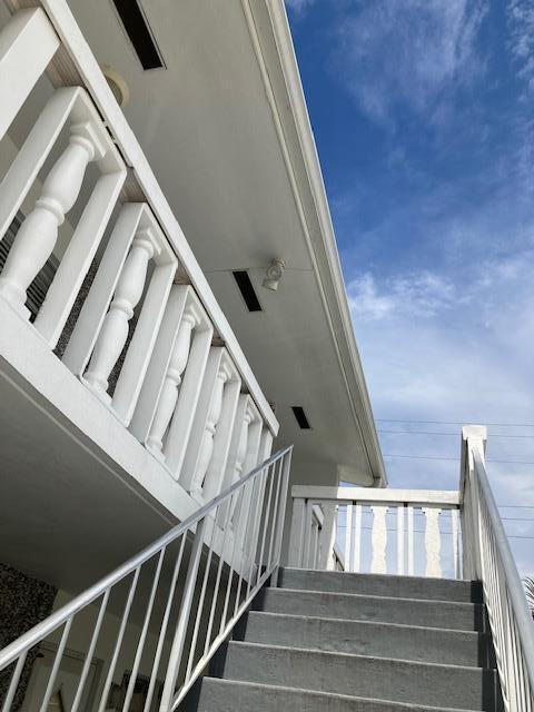 602 N H St Unit 1A, 2A, 3A, 5B, 7B, 8B, Lake Worth Beach, FL 33460 - view of staircase