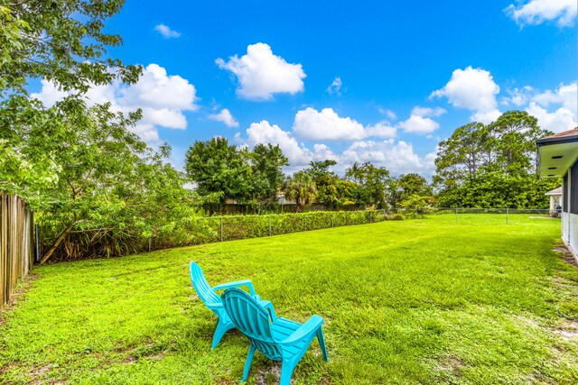 782 NW Kilpatrick Ave, Port Saint Lucie, FL 34983 - view of yard