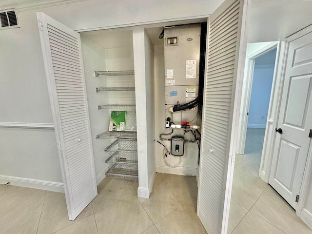6074 Forest Hill Blvd Unit 107, West Palm Beach, FL 33415 - view of closet