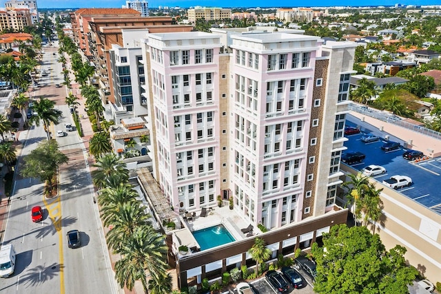 455 E Palmetto Park Rd Unit 3E, Boca Raton, FL 33432 - view of urban area featuring a pool area and apartment complex