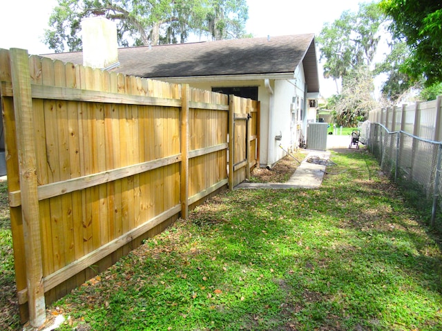 334 Brookedge Ter, Sebastian, FL 32958 - fenced backyard featuring central AC