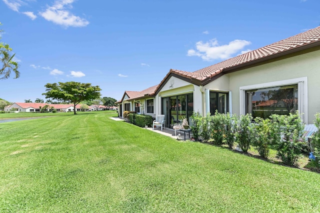 8178 Mooring Cir, Boynton Beach, FL 33472 - view of green lawn