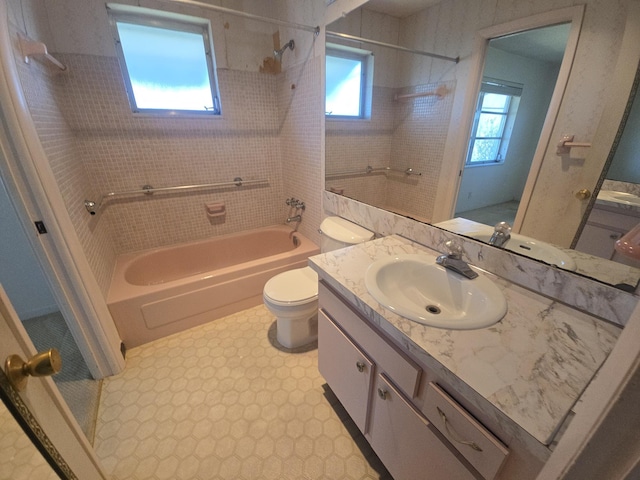 1003 SW 7th Ave, Boynton Beach, FL 33426 - bathroom with bathtub / shower combination, vanity, and toilet