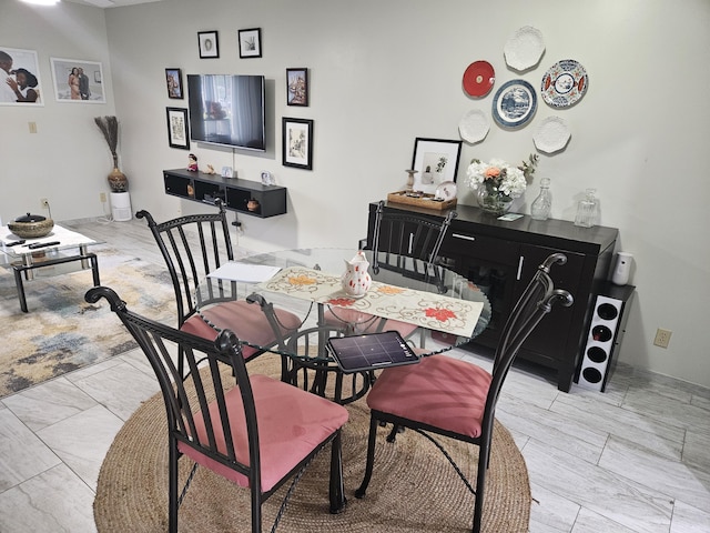 2941 Crrosley Dr W Unit E, West Palm Beach, FL 33415 - view of dining room
