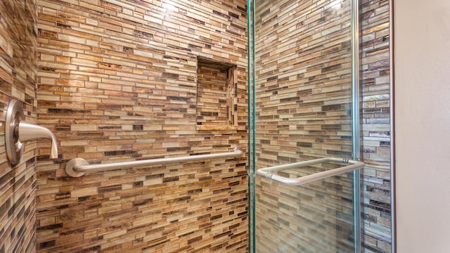 1950 SW Palm City Rd Unit 8302, Stuart, FL 34994 - bathroom view of tiled shower